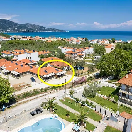 Eleni's Stone House بيت للعطل